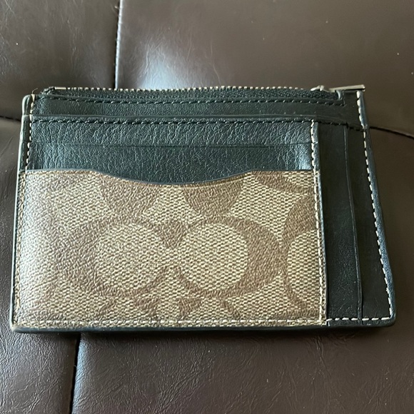 Coach multi-way zip card case - Picture 1 of 3